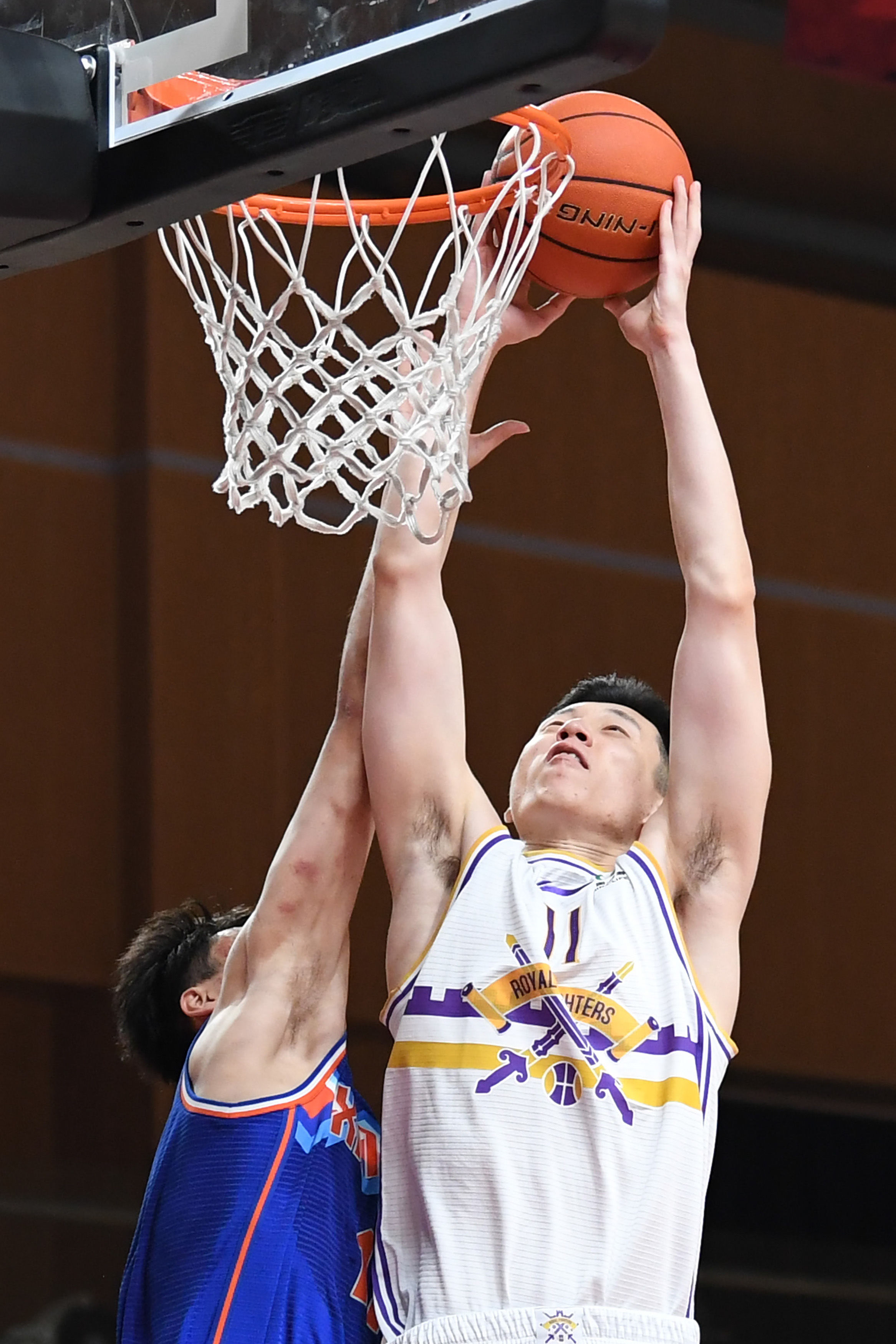 后防线需保 后防线需保