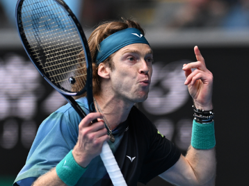 认为利物浦 认为利物浦